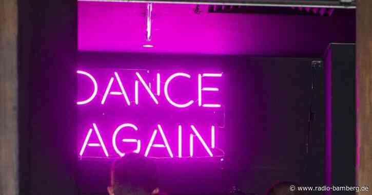 Trotz Corona-Verboten – Niederländer feiern in Nachtclubs