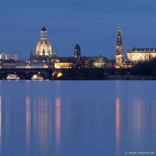 FÜR FRIEDEN, GEGEN&NBSP;RECHTS: DRESDEN GEDENKT ZERSTÖRUNG 1945 - RADIO RST - RADIO RST