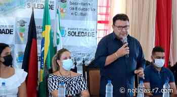Prefeitura de Soledade anuncia reajuste de 34% para professores da rede municipal - R7
