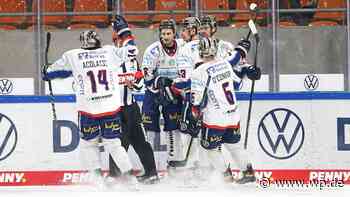 Kurioses Gegentor, aber die Iserlohn Roosters siegen weiter - Westfalenpost