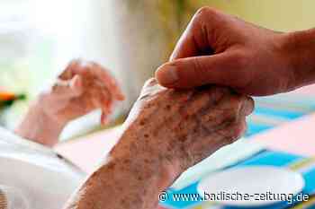 "Letzte-Hilfe-Kurs" vermittelt Sicherheit im Umgang mit sterbenden Menschen - Kenzingen - Badische Zeitung