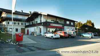 Parkplatzsituation an neuer Bäckerei sorgt für Diskussion im Gemeinderat Rimsting