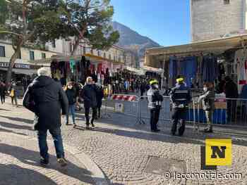Lecco: è tornato il Mercato in centro tra gli apprezzamenti della gente - Lecco Notizie