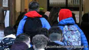 Modena. Gli istituti tecnici superano i licei, ma Sigonio e Venturi sono stracolmi - La Gazzetta di Modena