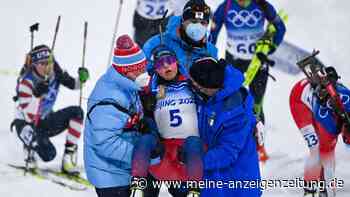 Olympia 2022: Schock beim Biathlon: Norwegerin bricht zusammen - „Neuen Tiefpunkt erreicht“
