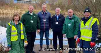 Pondlife returns after Gloucester volunteers revitalise stagnant and vandalised fishing area - Gloucestershire Live