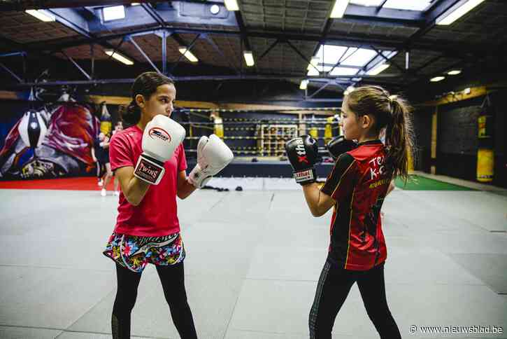 Kickboksen voor meisjes: zelfverdediging, discipline en nieuwe vrienden. “België hinkt achterop”