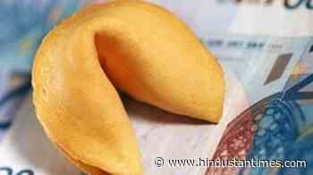 Daily Money and Finance Horoscope: Predictions for Jan 26 - Hindustan Times