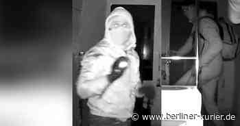 Einbruch in Büro-Gebäude: Polizei sucht die Vermummten von Kleinmachnow - Berliner Kurier