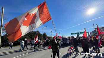 Travellers urged to avoid Surrey, B.C., border crossing due to protests