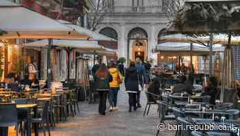Bari, nuova battaglia per i tavoli all'aperto in centro: al Tar contro le regole del Comune - La Repubblica