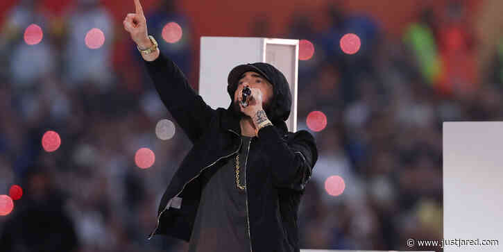 Eminem Performs 'Lose Yourself' During Super Bowl 2022 Halftime Show