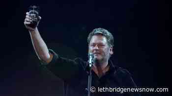 Miley Cyrus, Green Day span decades in pre-Super Bowl show - Lethbridge News Now