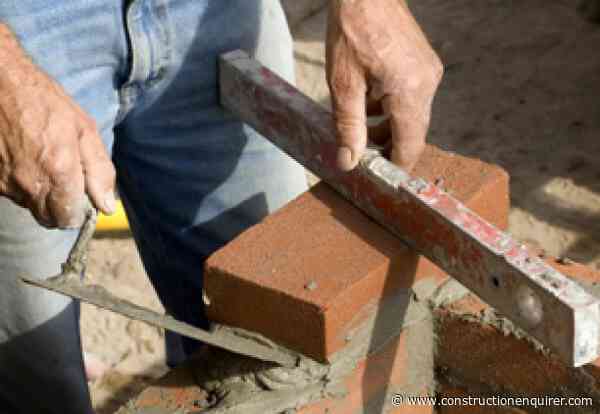 House builders put brake on wage hikes as labour shortages ease