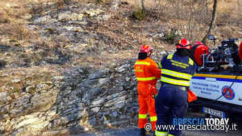 Ennesimo incendio, un passante lancia l'allarme: certa l'opera di un piromane - BresciaToday