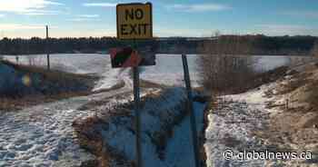 Edmonton homicide detectives investigate after man’s body found near Rabbit Hill Snow Resort - Globalnews.ca