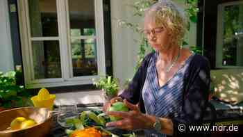 Rheuma lindern mit Heilfasten und entzündungshemmendem Essen - NDR.de