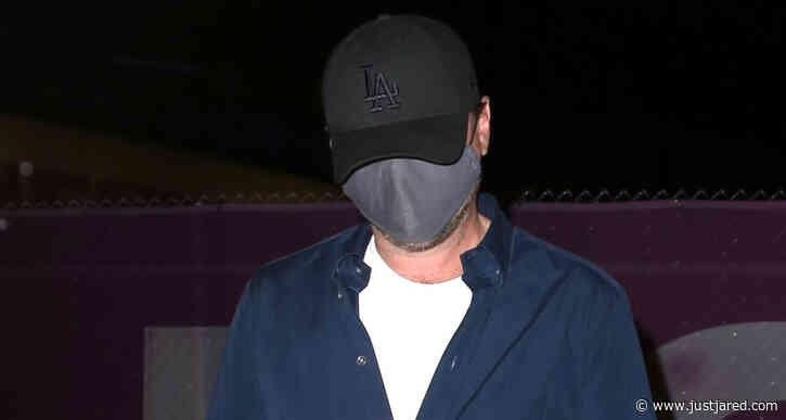 Leonardo DiCaprio Keeps a Super Low Profile Leaving Super Bowl 2022