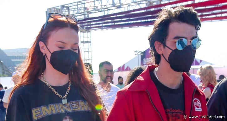 Sophie Turner Wears Eminem T-Shirt to Super Bowl 2022 with Joe Jonas
