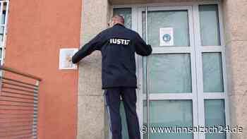 Ein ewiges Katz- und Mausspiel – So schildert ein Beamter den Alltag im Mühldorfer Gefängnis