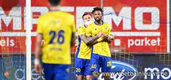 Verdediger compleet door het lint: STVV grijpt in - VoetbalNieuws.be