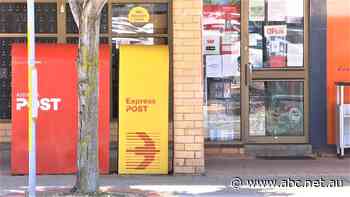 'Out of touch' Australia Post spends more than $500,000 to lock in senior staff