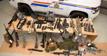 RCMP arrest 13 people, seize weapons and ammunition near Coutts border blockade