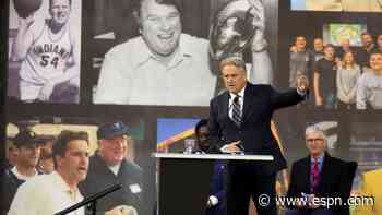 Oakland says goodbye to Madden at Coliseum