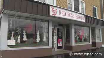 Local florists get Valentine's Day boost amid supply chain pinch