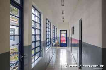 Cotia: prefeitura anuncia processo seletivo para contratação de auxiliar de classe - Giro S/A