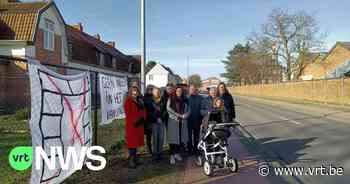 Bewoners verzetten zich tegen komst van 10 loodsen naast Casino Mol: "Veel beton en weinig groen" - VRT NWS