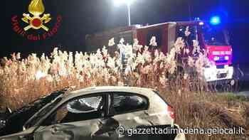 Modena. Strada Bellaria, scontro fra auto: due ferite - La Gazzetta di Modena