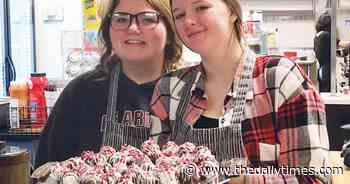 William Blount High School culinary arts students prepare Valentine's Day treats - Maryville Daily Times