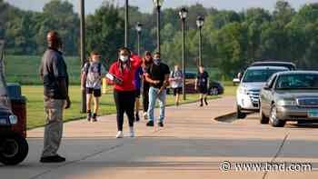 Changes to Belleville high school district’s mask mandate take effect immediately - Belleville News-Democrat