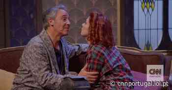 No Teatro da Trindade, Diogo Infante diz que "O Amor é Tão Simples" - CNN Portugal