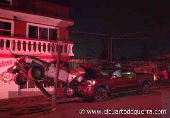 Joven conductor sobrevive a aparatoso choque, en Apizaco - El Cuarto de Guerra