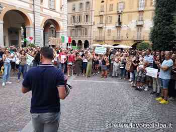 No Green Pass: a Cuneo "aperitivo libero" contro il certificato verde - LaVoceDiAlba.it
