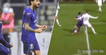 Kreeg Anderlecht terechte strafschop? Volgens onze huisref Tim Pots wel: “Goed gedaan van de VAR” - Het Laatste Nieuws