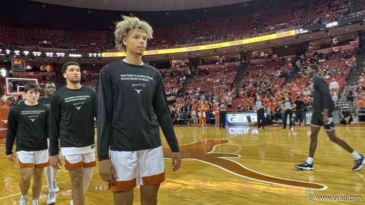 Texas Longhorns forward Tre Mitchell out Tuesday for 'personal reasons'