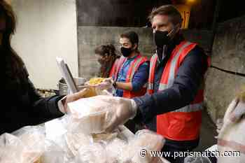 Emmanuel-Philibert de Savoie en maraude à Nice - Paris Match