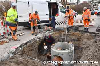 Neuer Abwasserschacht in der Watstraße ersetzt marodes Bauwerk / Teilweise Straßensperrung noch bis Ende Februar - meetingpoint-brandenburg.de