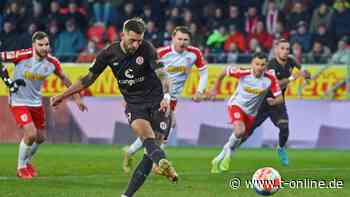 2. Liga: St. Pauli, Werder und HSV mit Siegen auf Erstligakurs - t-online.de