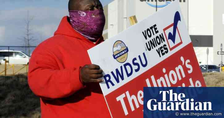 US Amazon warehouse workers prepare for historic union vote