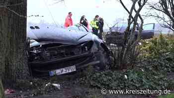 Bei Horror-Unfall in Garrel stirbt ein Mann und zwei Frauen werden lebensgefährlich verletzt - kreiszeitung.de