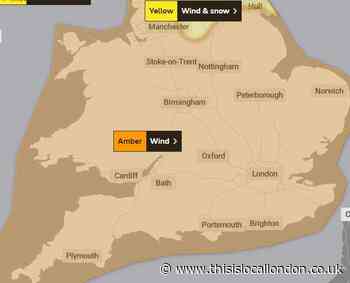 Storm Eunice: Amber warning for wind for Essex and the south