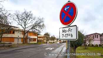 Halteverbot: Für Elterntaxis in Althengstetter Schulstraße gibt es Knöllchen