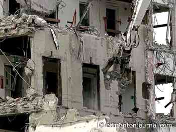 Edmonton weather: It's going to be grey and snowing for a bit, yay