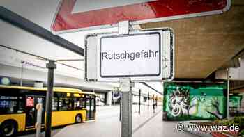 Rutschgefahr: Mängel an Pflaster am Bahnhof Essen-Kupferdreh - WAZ News