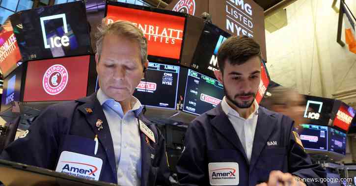 Wall St falls on geopolitical tensions; Fed minutes eyed - Reuters