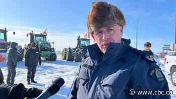Manitoba border blockade ends as RCMP escort protesters away